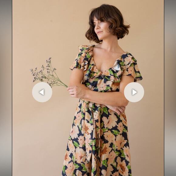 THE GREAT. The Parish Dress in Victorian Rose - Picture 3 of 10